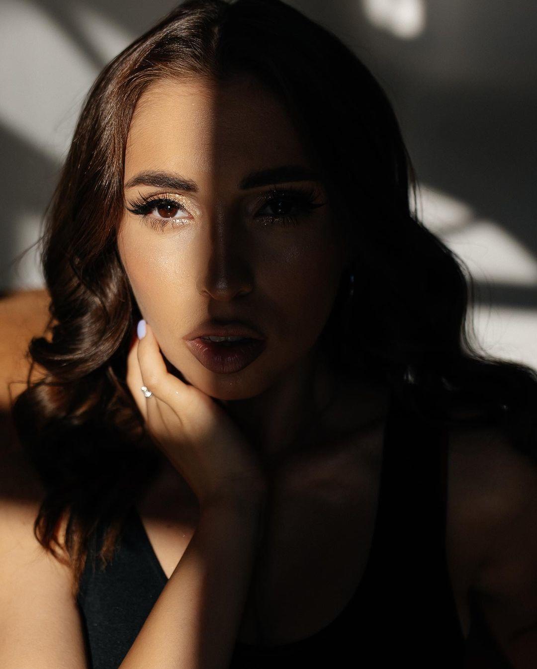aisux Nude OnlyFans Leaks 1