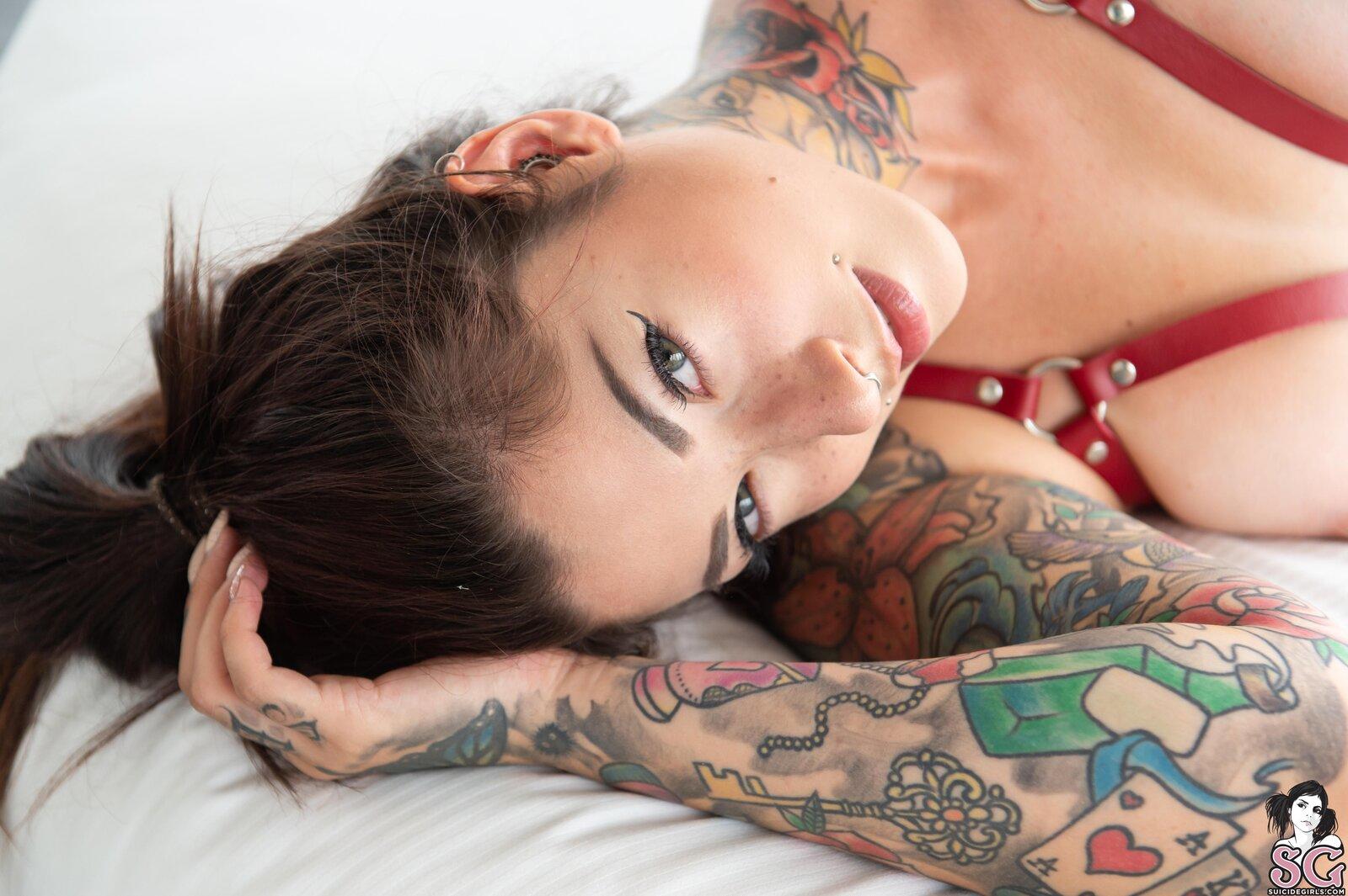 Alerose / alerosebunny Nude OnlyFans Leaks 1