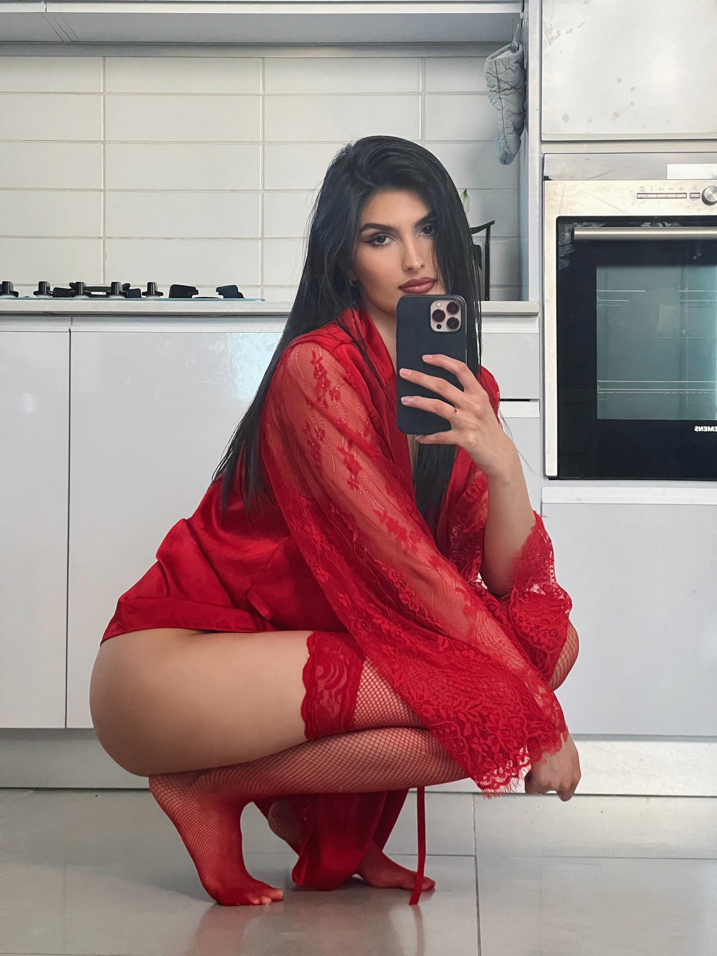 Aris Collection / yaelaris Nude OnlyFans Leaks 1