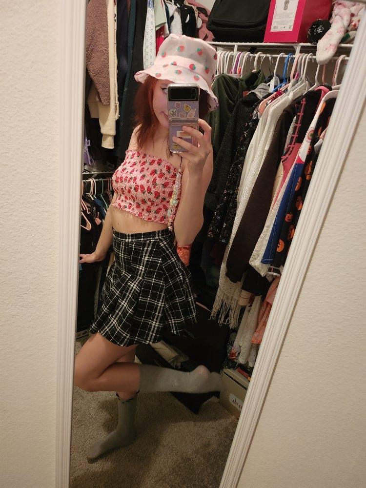 Bunimilk / Valslittleblog / Valsweetz Nude Patreon Leaks 1