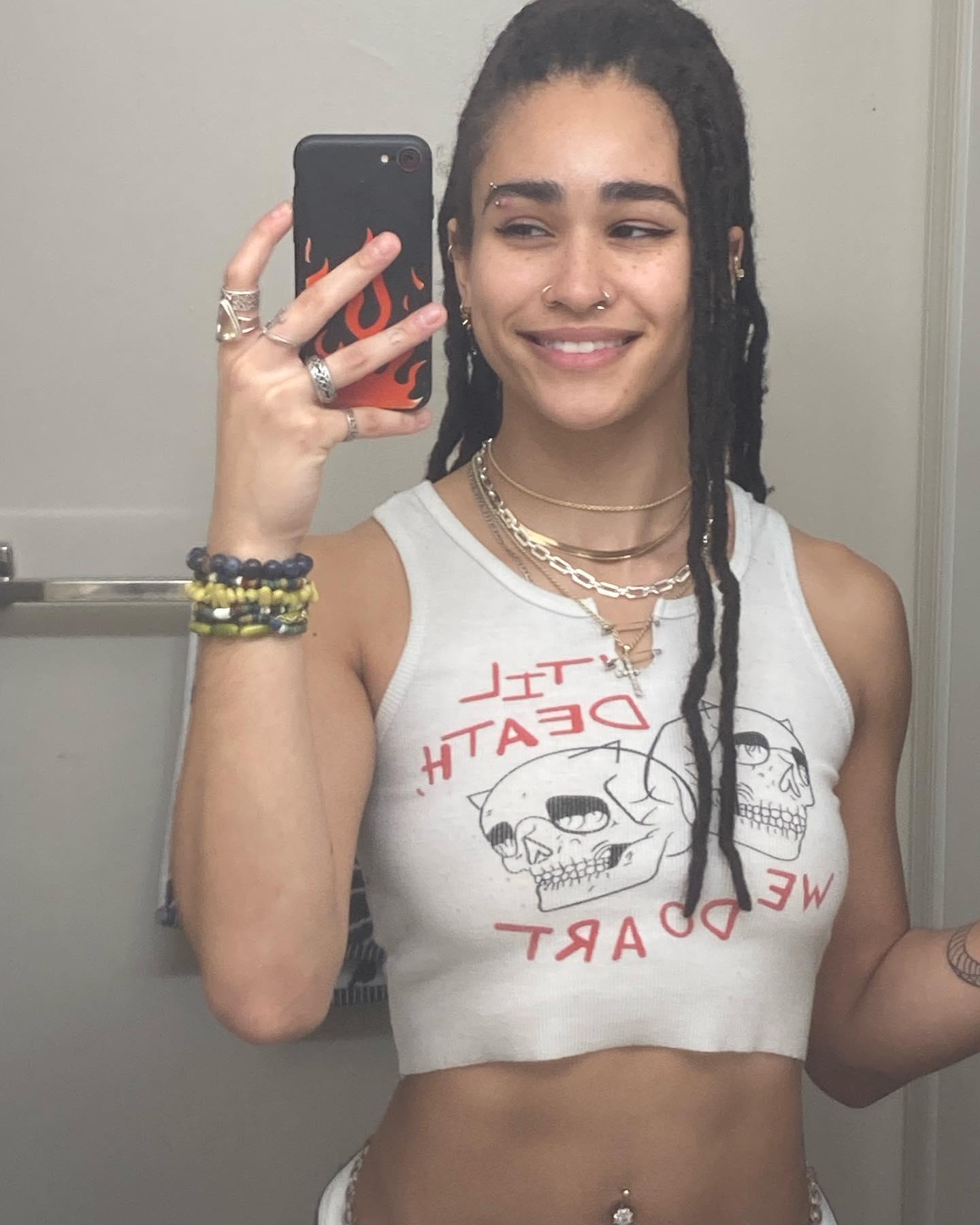 chalially / chaliceanastasia Nude OnlyFans Leaks 1