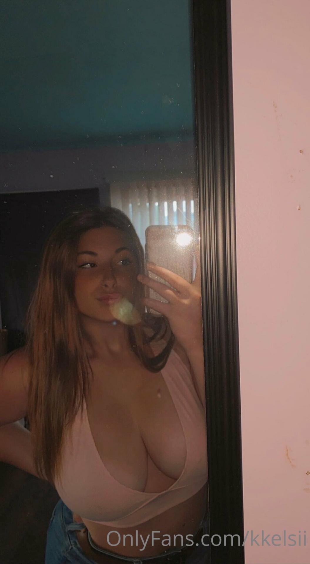 Kkelsii Nude OnlyFans Leaks 11
