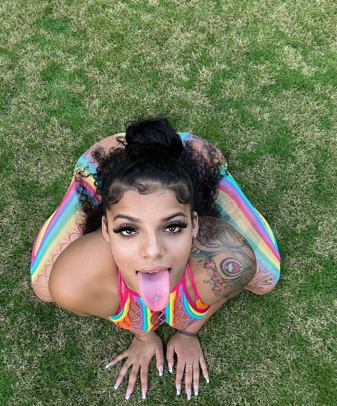 KKVSH Nude OnlyFans Leaks 5