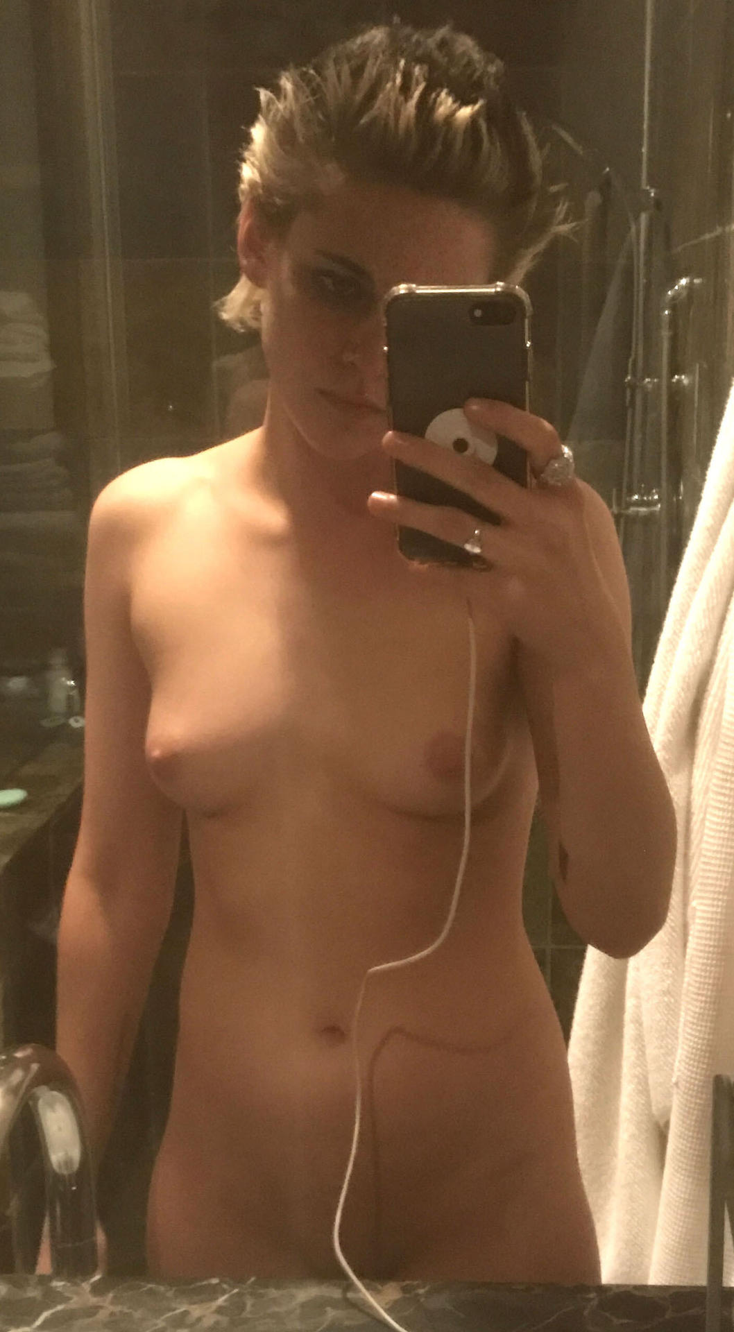 Kristen Stewart / kristenstewart Nude OnlyFans Leaks 1