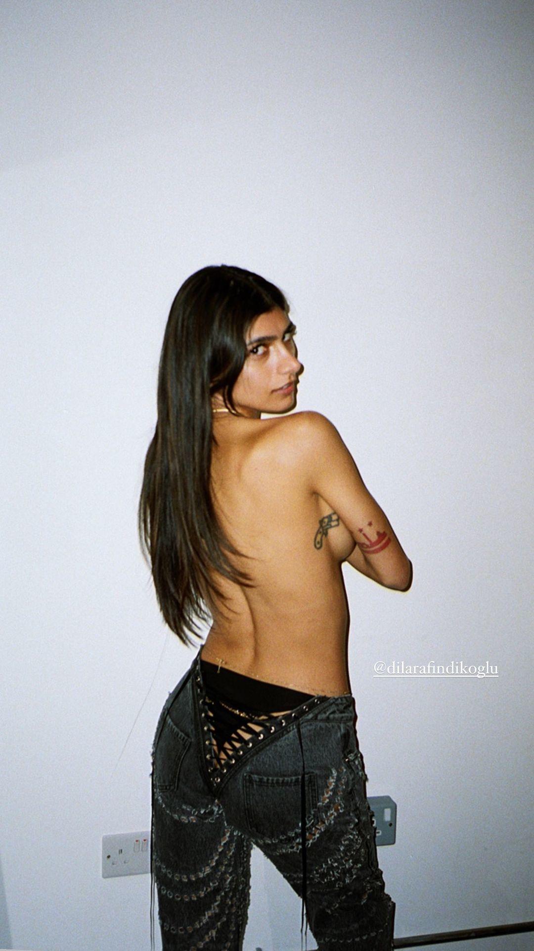 Mia Khalifa / miakhalifa Nude OnlyFans Leaks 1