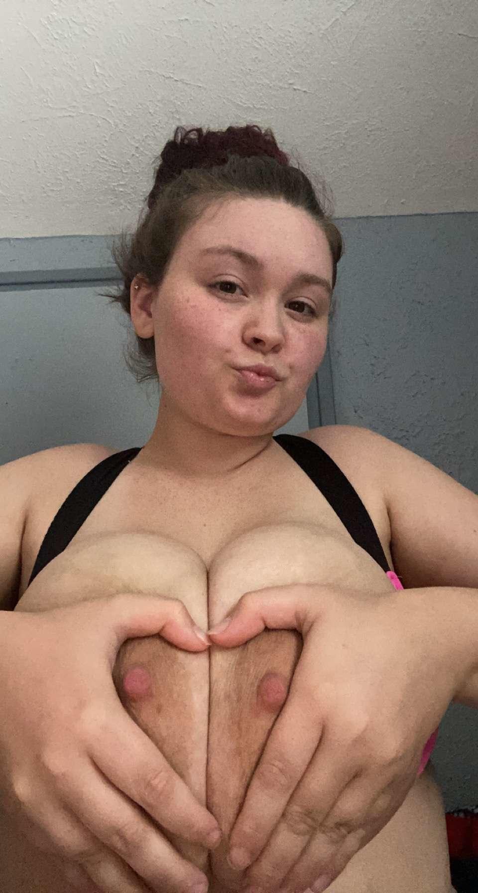 Rilee Love / Rileelovee Nude OnlyFans Leaks 1