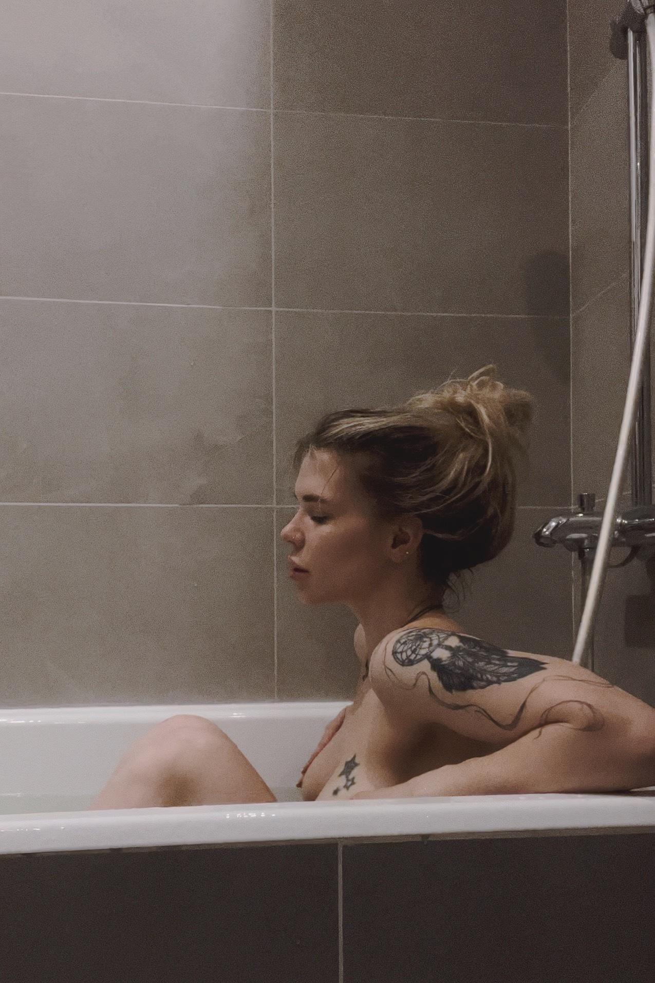 Sorabi Nude OnlyFans Leaks 1