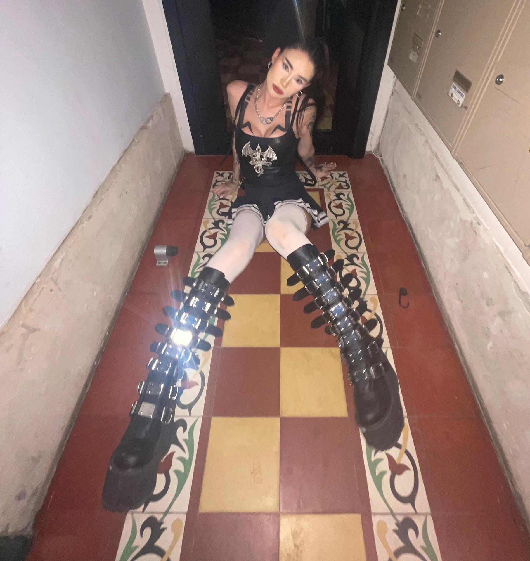 Female alien / Zeliahxo Nude OnlyFans Leaks 1