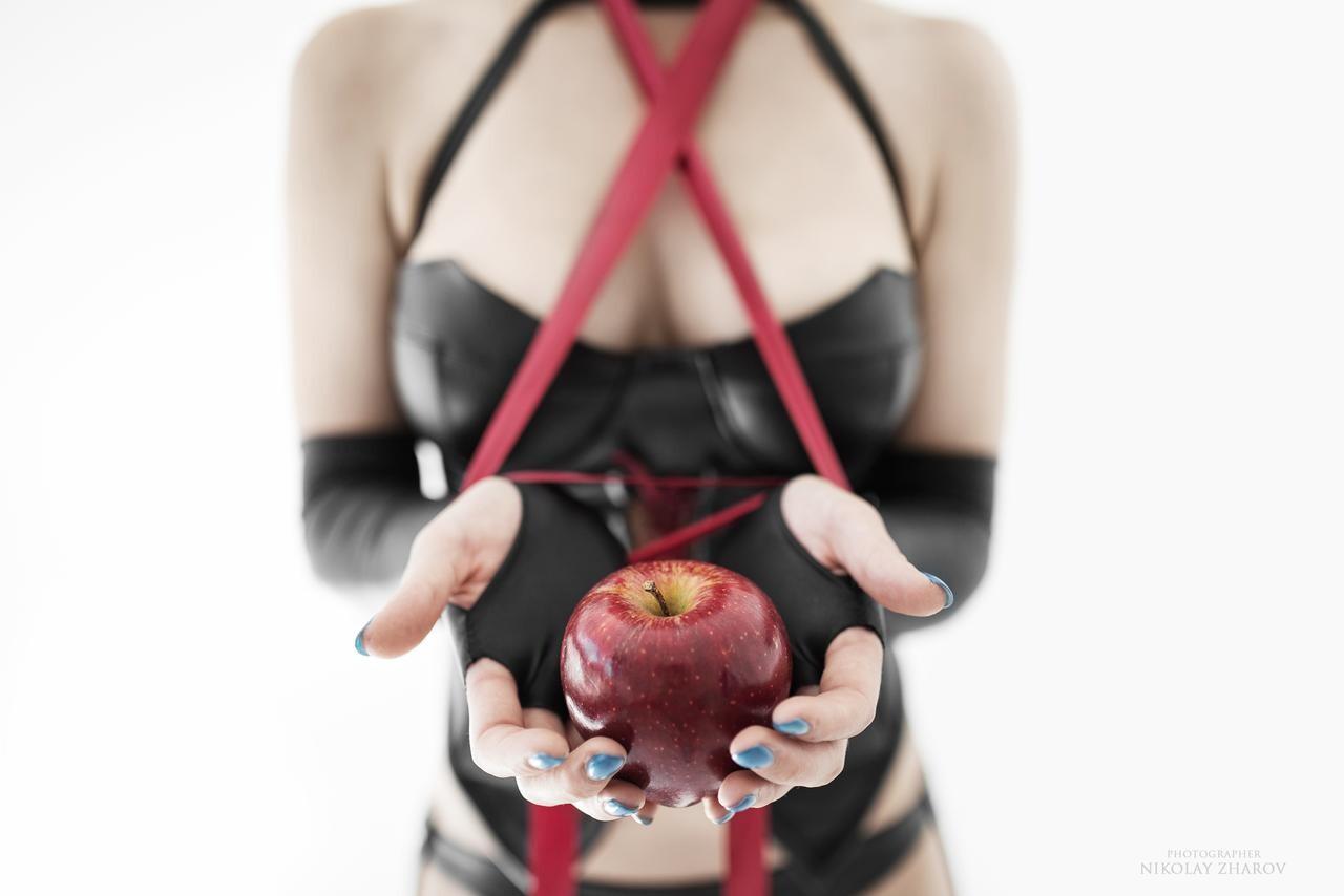 Zoe Volf Cosplay / zoevolfcos Nude OnlyFans Leaks 1