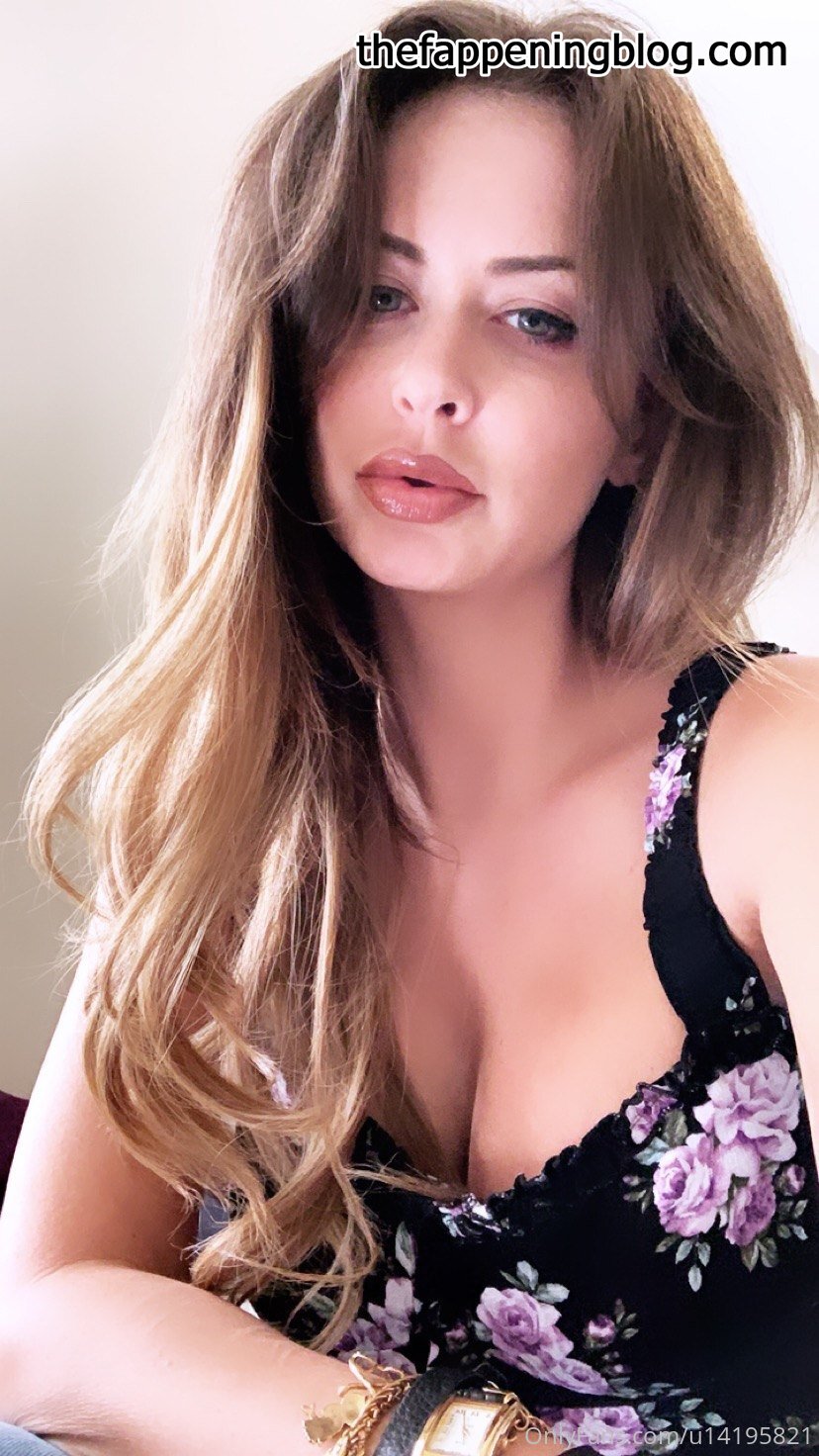 Emi Addison emiaddisonx Leaked Photo 75