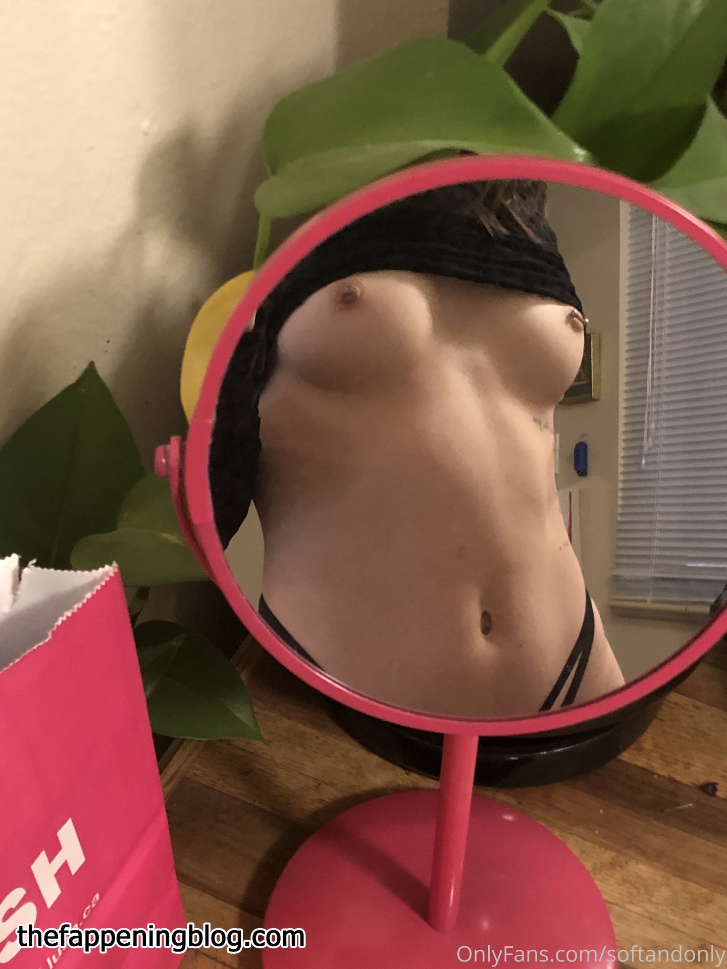 softandonly Leaked Photo 34