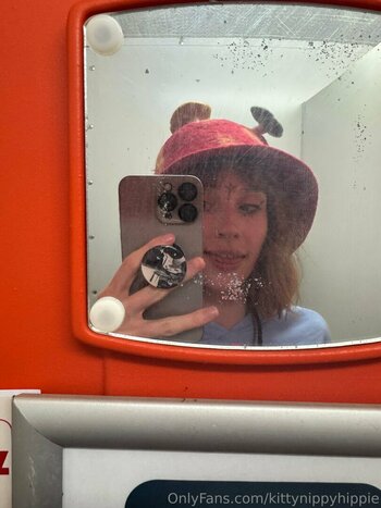 kittynippyhippie / littlenippyhippie Nude Leaks OnlyFans Photo 61