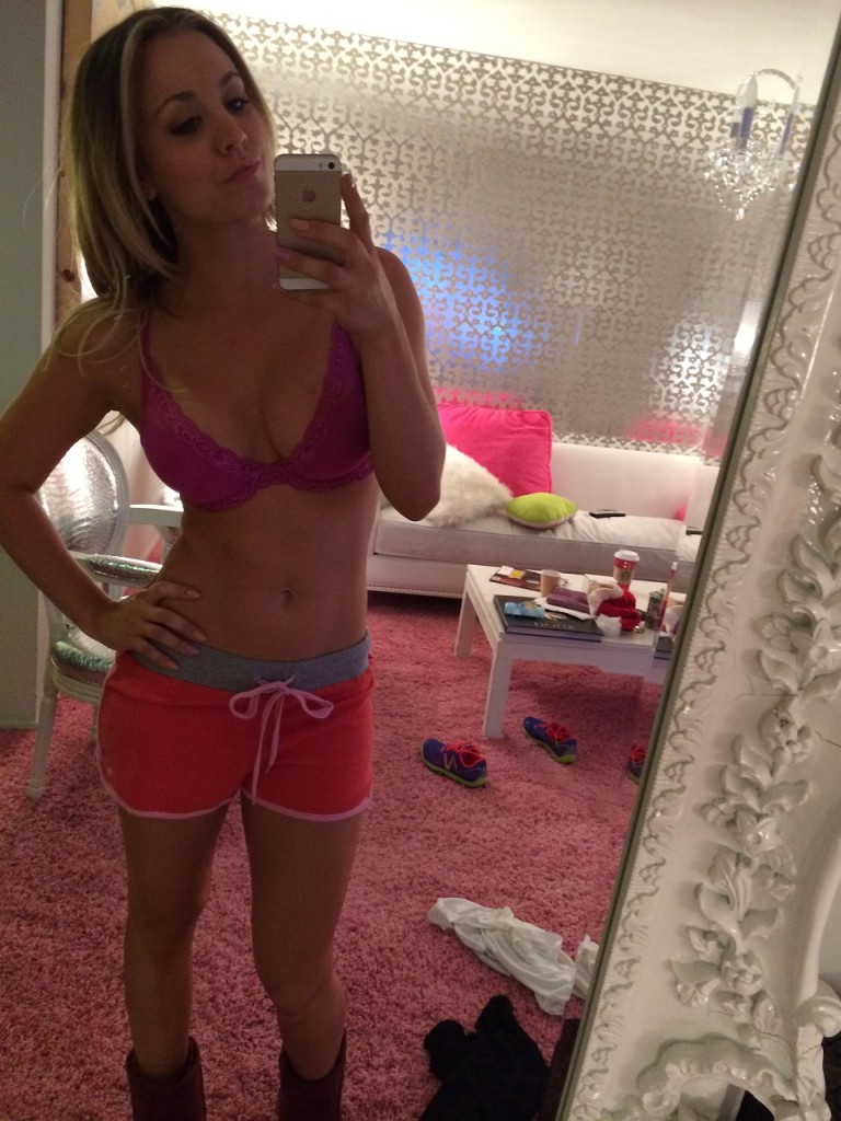Kaley Cuoco Naked Leaked 38