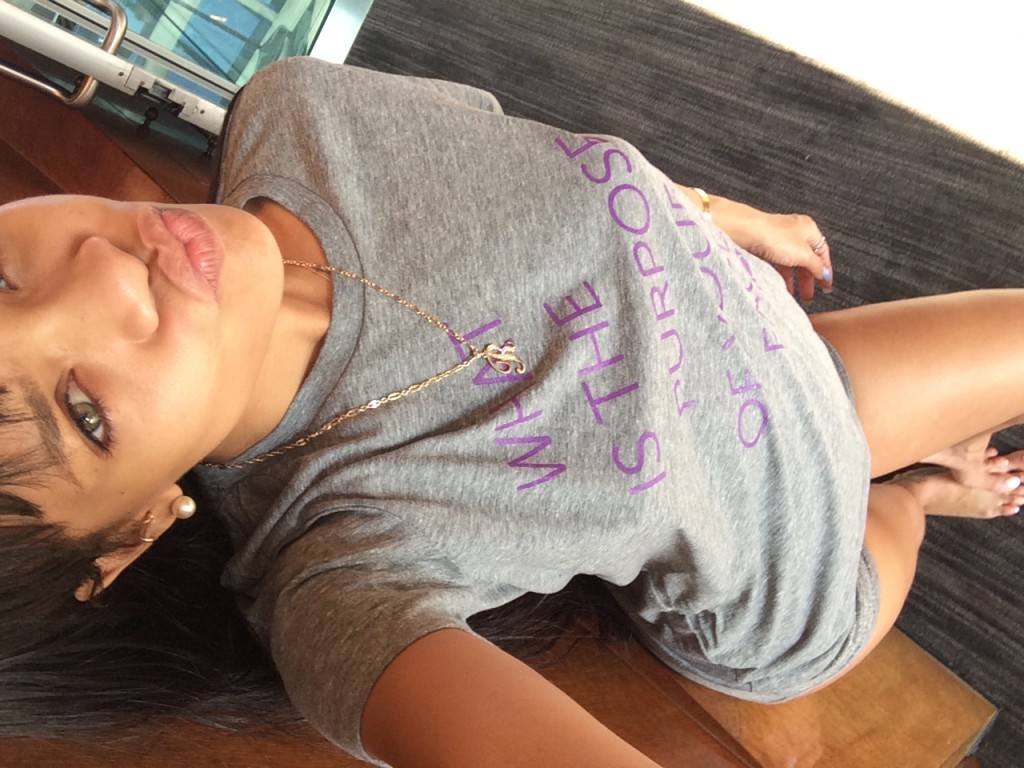 Rihanna Naked 16