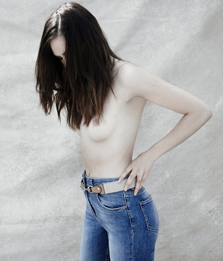 Maxine Schiff Naked 02