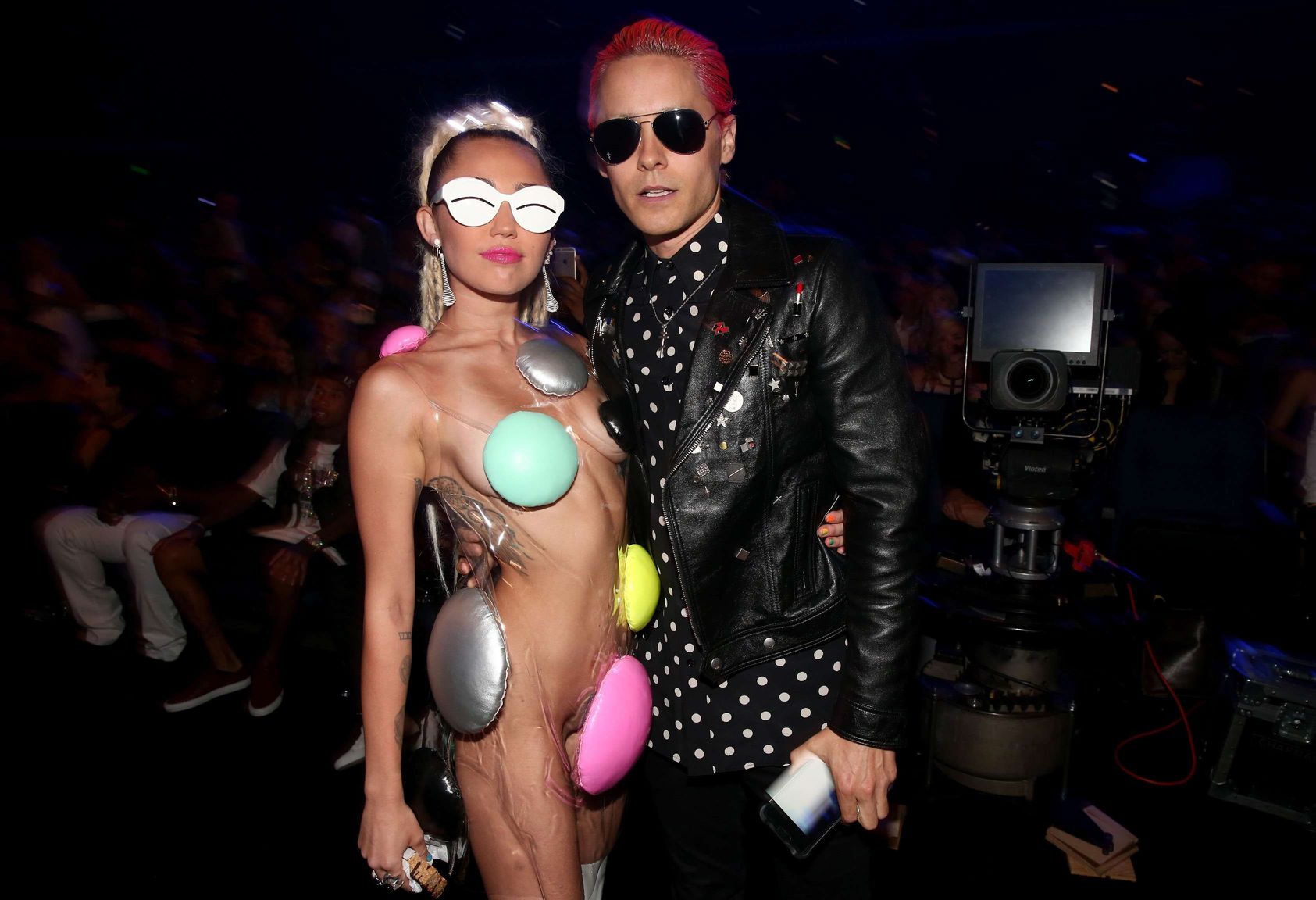 Miley-Cyrus-Sexy-7