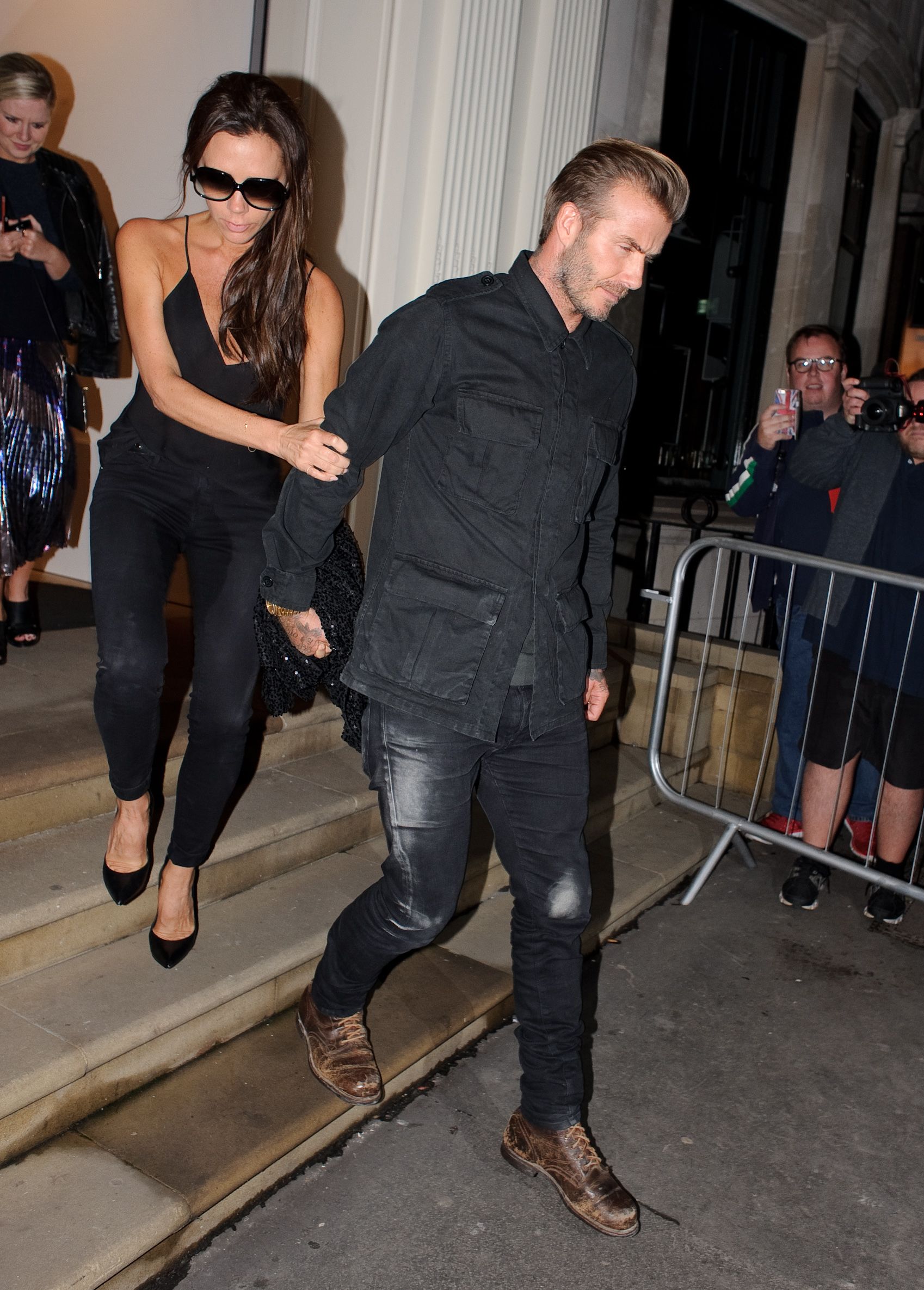 Victoria-Beckham-Wet-Jeans-2