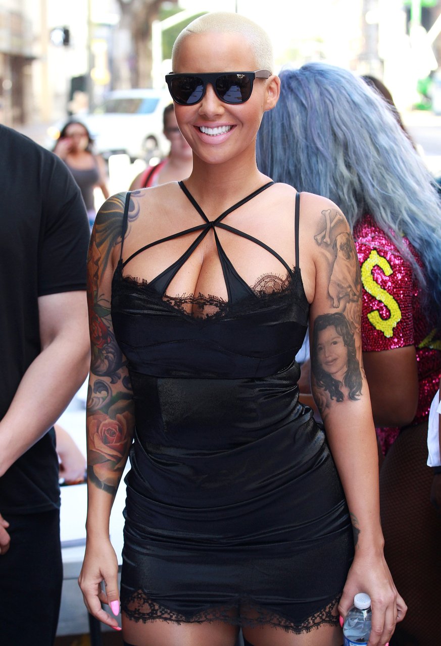 Amber-Rose-Sexy-16