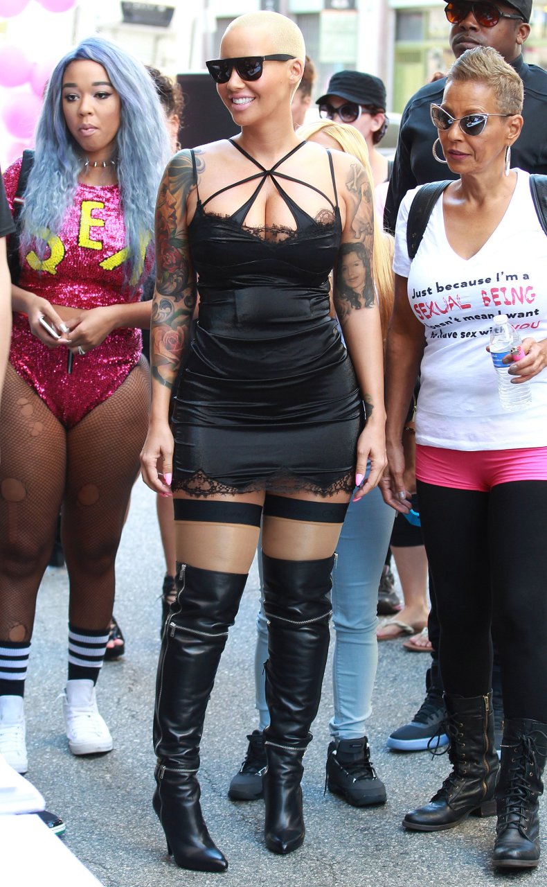 Amber-Rose-Sexy-20