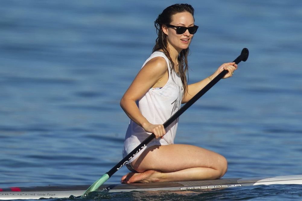 Olivia-Wilde-in-a-Bikini-20