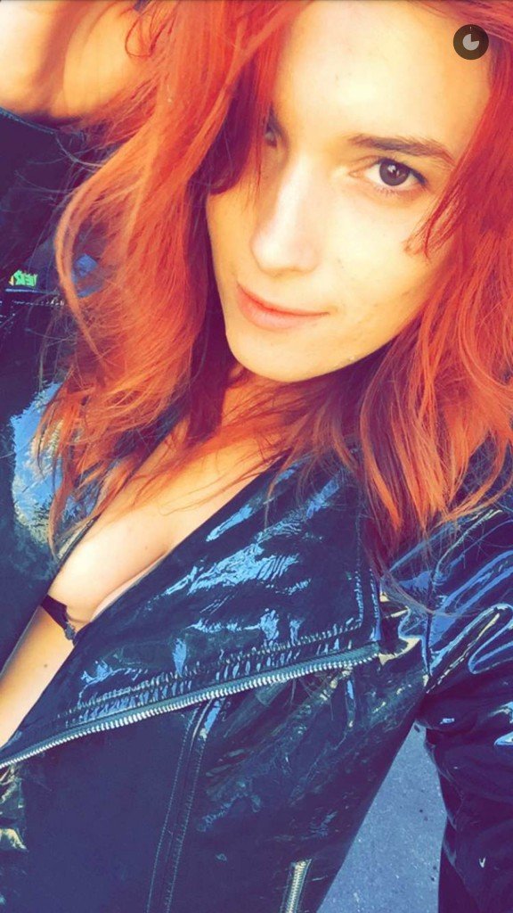 Dani-Thorne-Sexy-9
