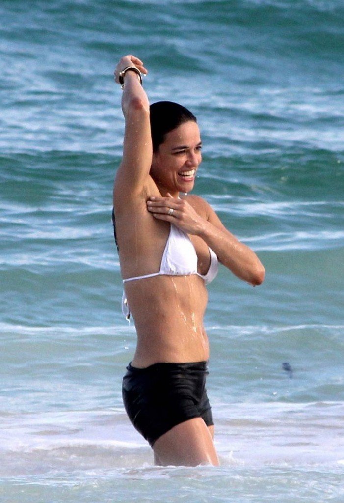 Michelle-Rodriguez-Sexy-6