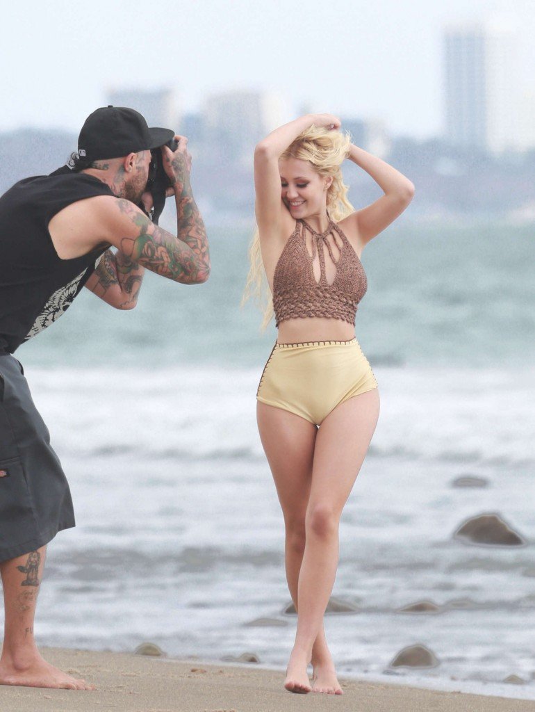 Ava Sambora Sexy 27