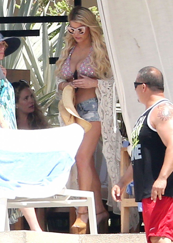 Jessica Simpson Sexy 65