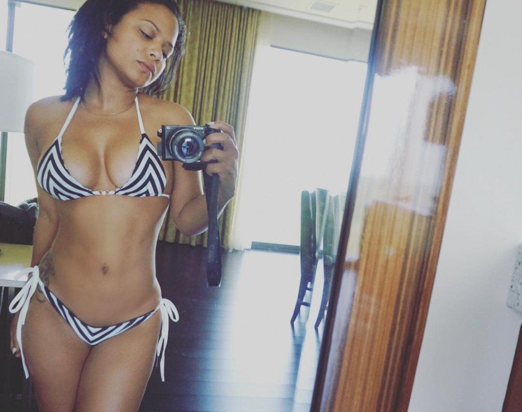 Christina Milian Selfie