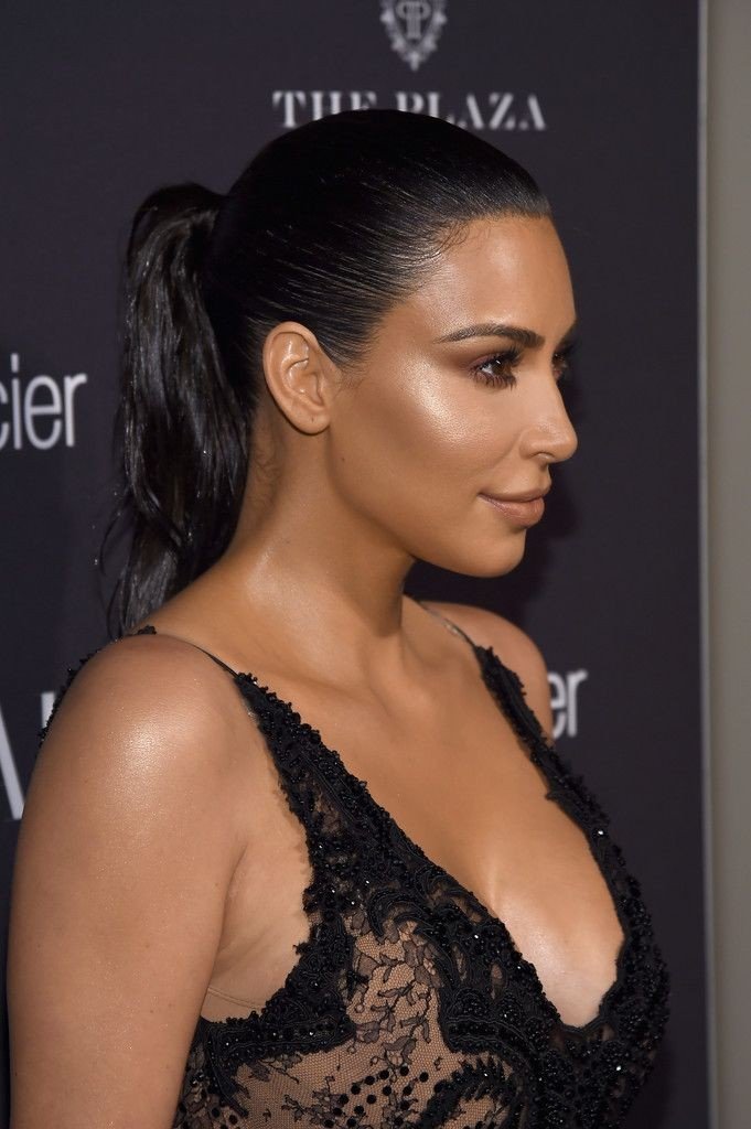 Kim Kardashian Sexy 10