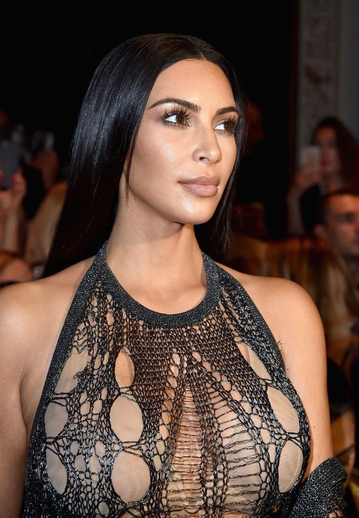 Kim Kardashian Sexy 17