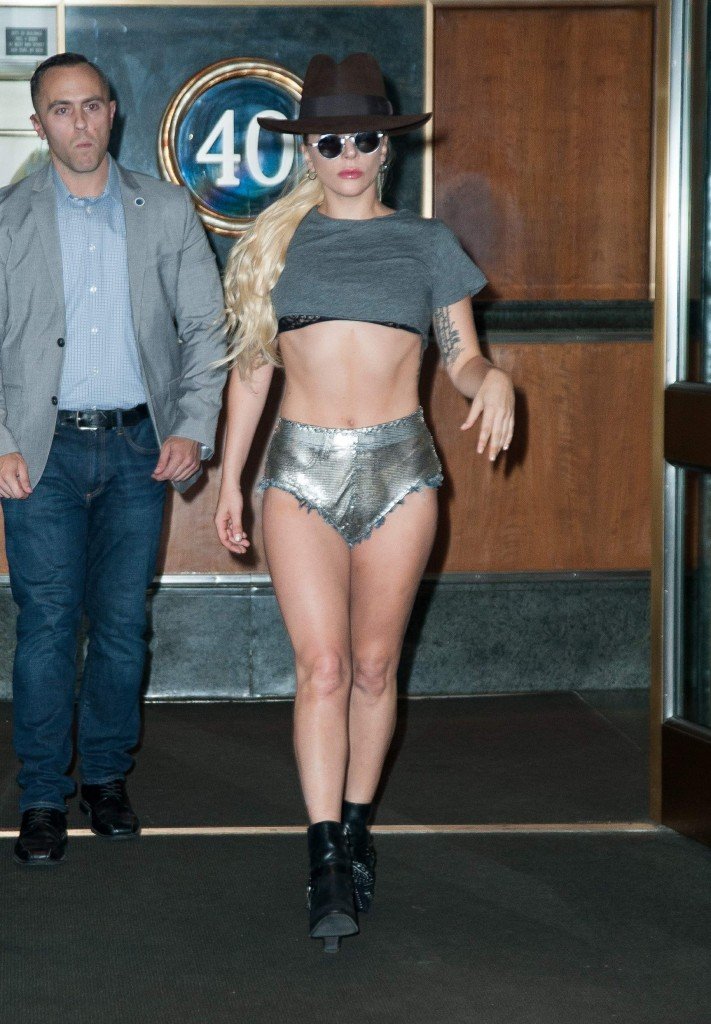 Lady Gaga Upshorts thefappening.so-7