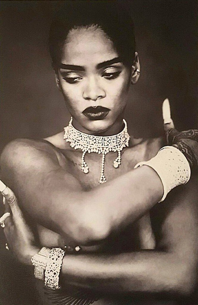 Rihanna Topless