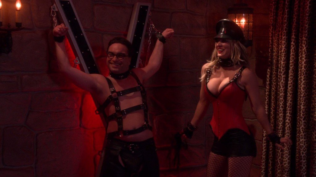 Kaley Cuoco Sexy 10
