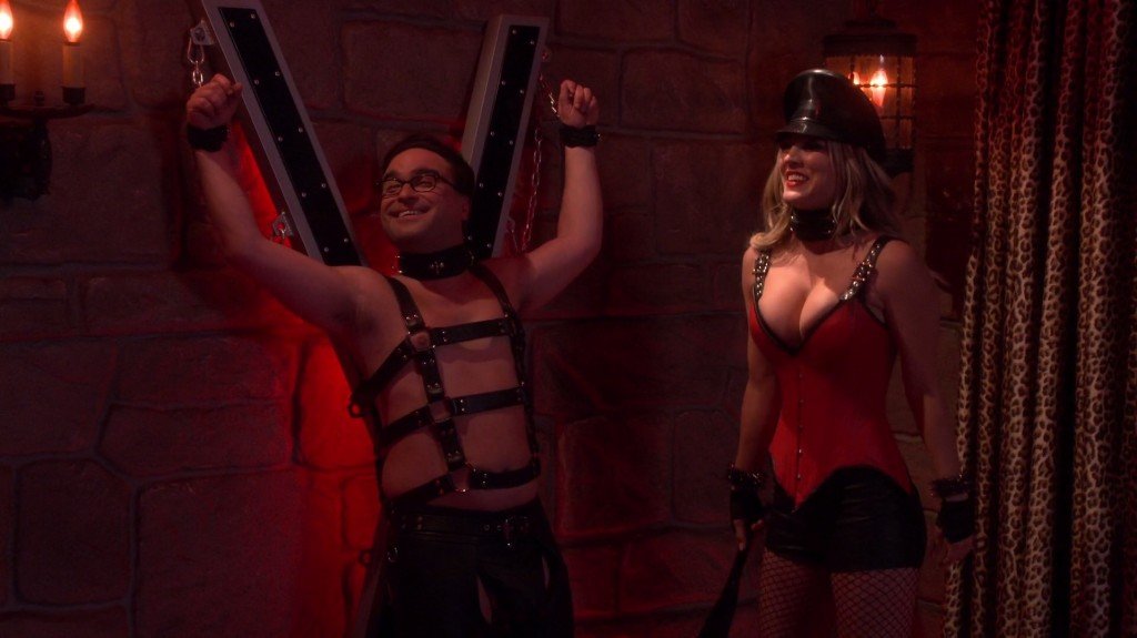 Kaley Cuoco Sexy 5