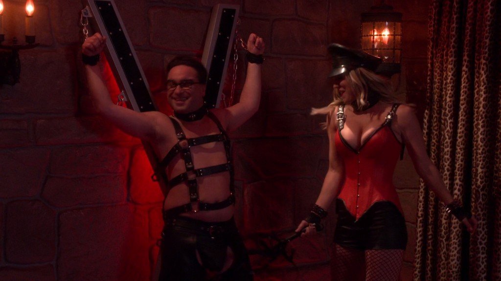 Kaley Cuoco Sexy 9