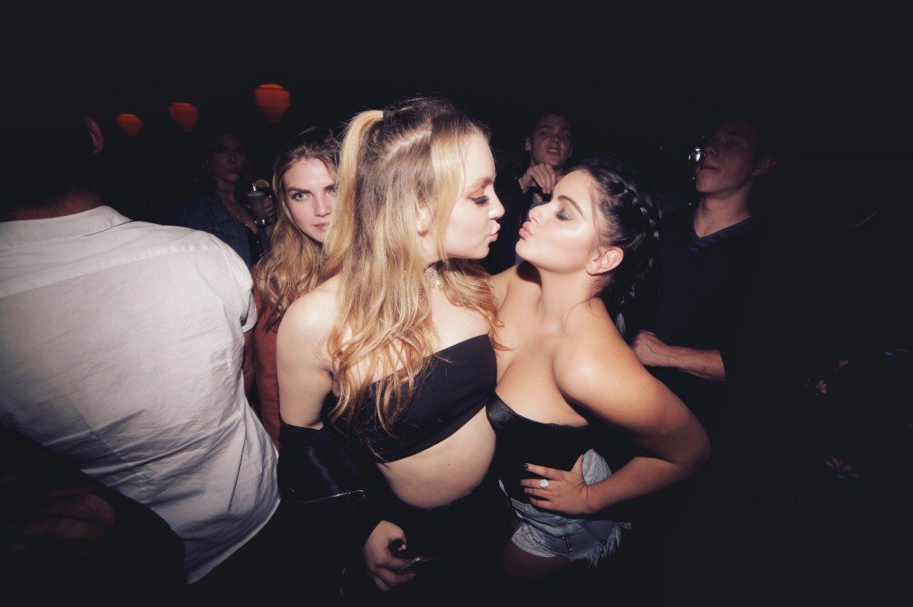 Ariel Winter Sexy 5