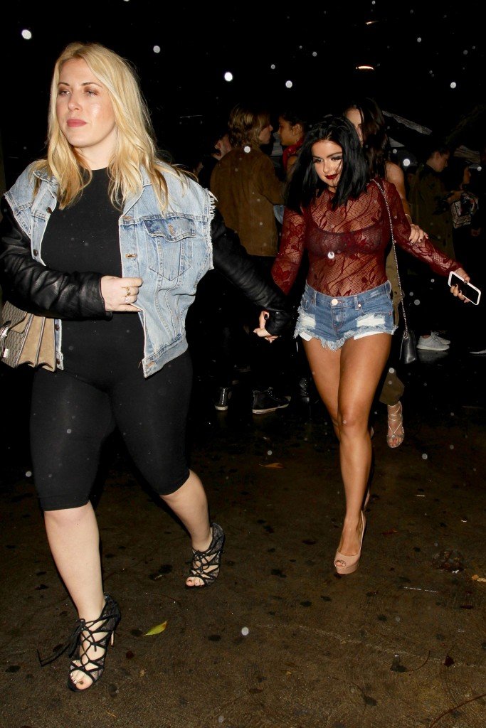 Ariel Winter Sexy thefappening.so 6
