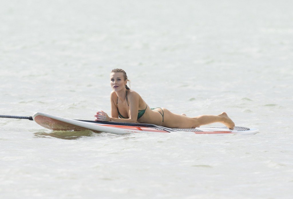 Joanna Krupa Sexy thefappening.so 32