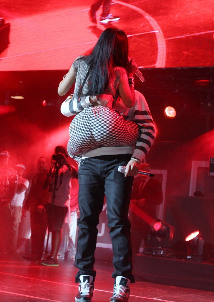 Nicki Minaj Sexy thefappening.so 11