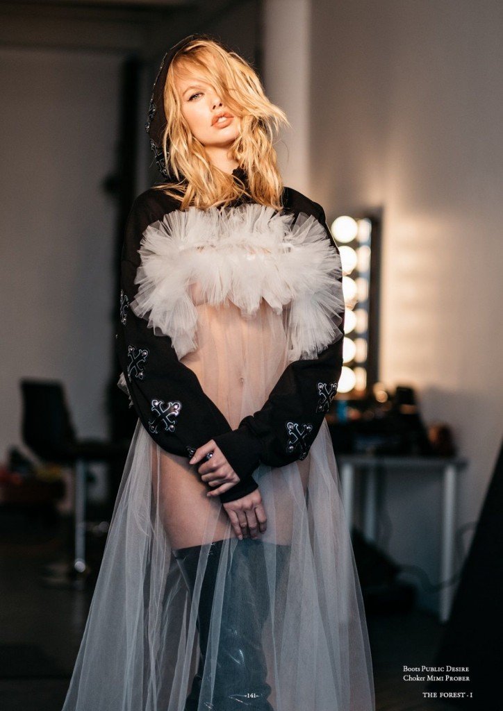 Emma Stern See Through & Sexy 3