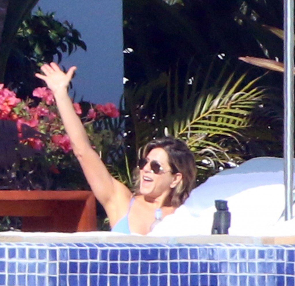 Jennifer Aniston Sexy 12 thefappening.so