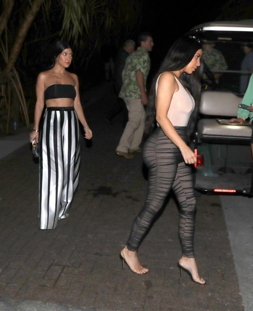 Kim Kardashian Braless thefappening.so 3