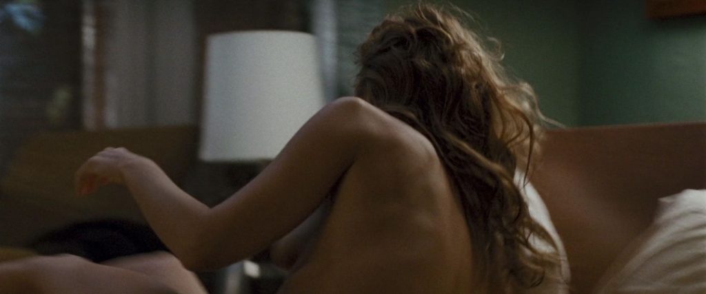 Jennifer Esposito Nude