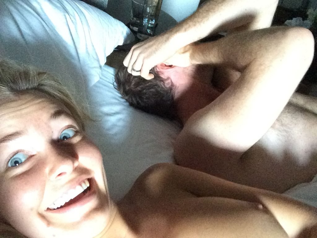 Lara Bingle Nude