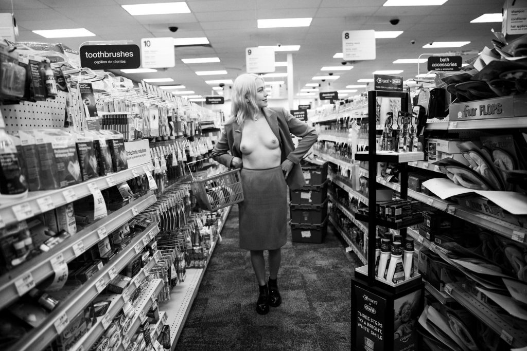 Phoebe Bridgers Nude